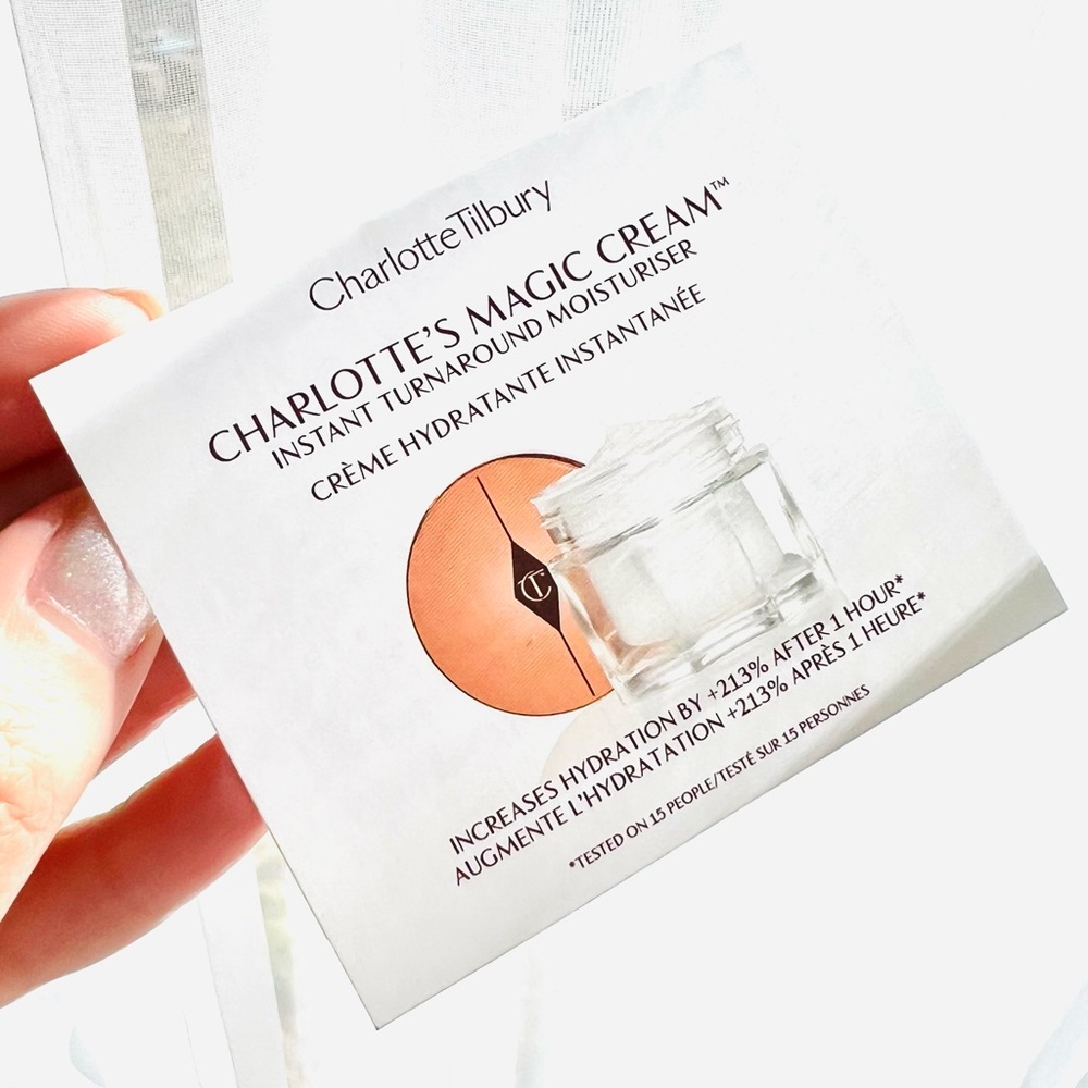 5 for 25⚡️Charlotte Tilbury Magic Cream Instant Turnaround Moisturizer 1.5ml